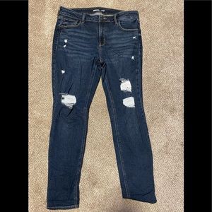 Old Navy Rockstar Super Skinny Mid-Rise Distressed Jeans (Size 12)